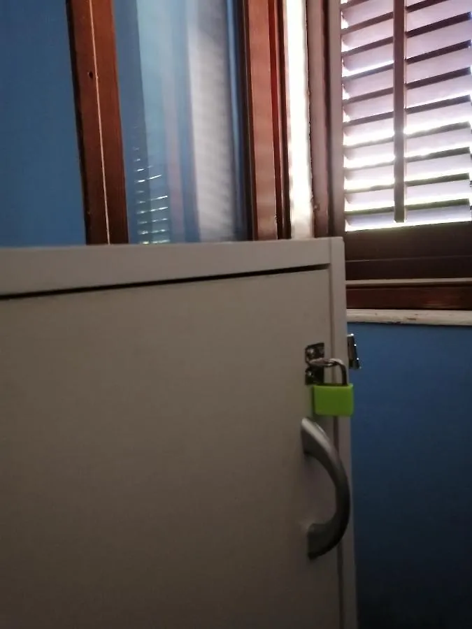Hostel Kvarner-All Rooms With Private Bathrooms & Dorms Rijeka 0*,